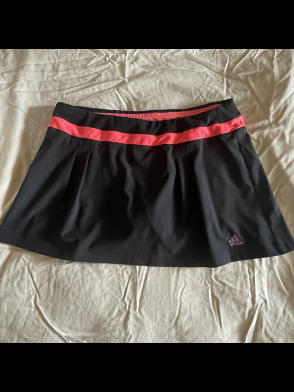 2 lot- Adidas Women’s Golf Skorts- Go from the court to casual - Picture 13 of 13